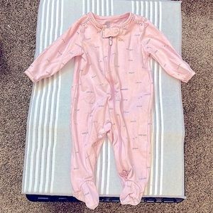 🔴6/$26🔴 Carter’s Infant Zip Up Sleeper 3mo)​